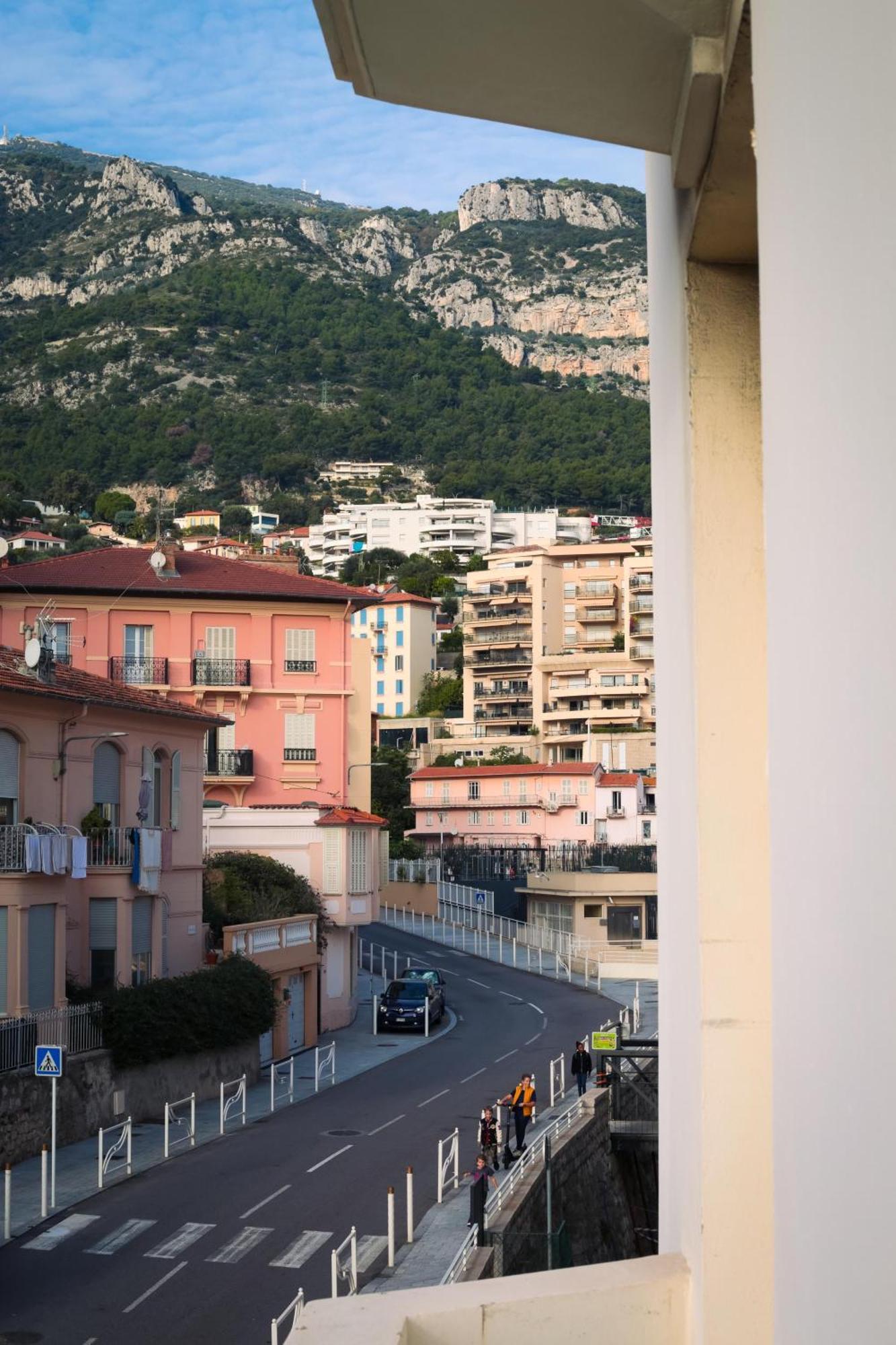 Lilit Beautiful 1 Bedroom Apartment On The Border With Monaco 博索莱伊 外观 照片
